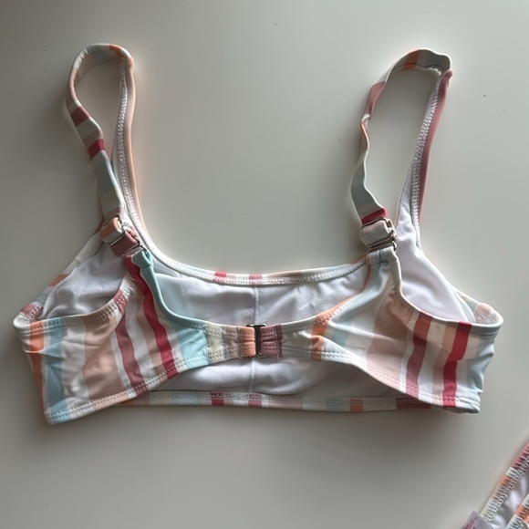 xhilaration bikini set size medium pastel stripes - Picture 6 of 7